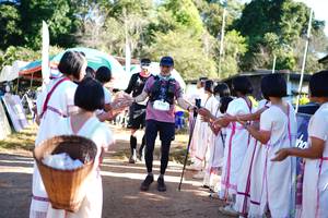 BIB: 2733
                            <button type="button" onclick="openModal(19048040)" class="btn btn-primary btn-sm float-right btn-popup" data-toggle="modal" data-target=".modal-high-quality">
                        <i class="fas fa-shopping-cart"></i> Add to Cart
                    </button>
                                            <button type="button" onclick="isThisMe(19048040, true)" class="btn btn-success btn-sm float-right btn-popup btn-isme hidden" data-toggle="tooltip" data-placement="bottom" title="นี่คือรูปของคุณใช่ไหม คลิกที่นี่เพื่อเอาเข้าอัลบั้ม">
                        <i class="fas fa-plus"></i> Add to album
                    </button>
                    <button type="button" onclick="isThisMe(19048040, false)" class="btn btn-warning btn-sm float-right btn-popup btn-isnotme hidden">
                        <i class="fas fa-ban"></i> Remove from album
                    </button>